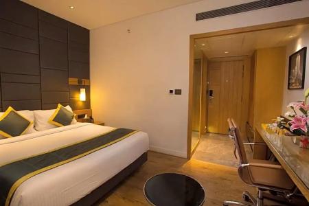 Fountain Tree By Tgi - 27