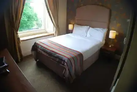 The Salisbury - 45