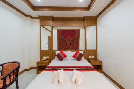 Magnific Guesthouse Patong - 54