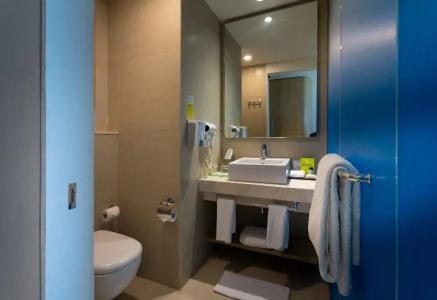 Holiday Inn Bengaluru Racecourse, An Ihg - 26