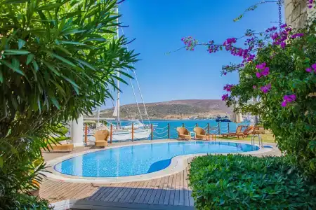 Port Alacati - 14