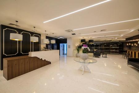 Boutique Esplanade - 1