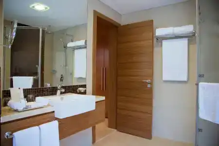 Majestic Arjaan by Rotana – - 60