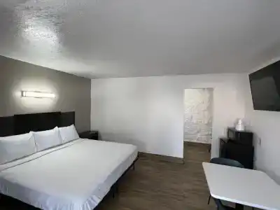 6-Orange, CA - Anaheim - 29