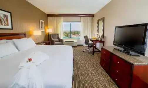 DoubleTree by Hilton Las Vegas Airport - 57