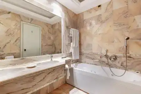 Borgo Palace - 7