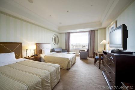 Imperial Osaka - 4