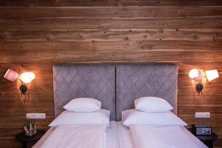 SIMPLE but EXCELLENT - 89