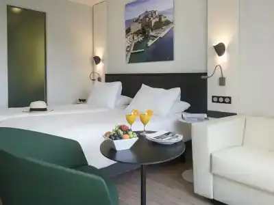 Mercure Ajaccio - 92