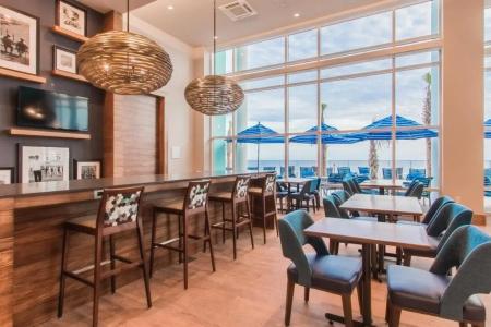 Hampton Inn & Suites Beach-Beachfront - 31