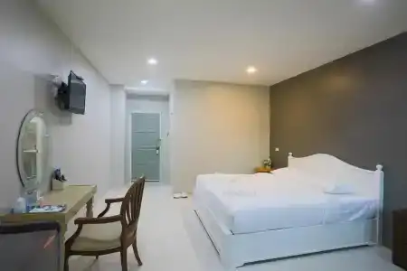Phuket Nonnita Boutique Resort - 75