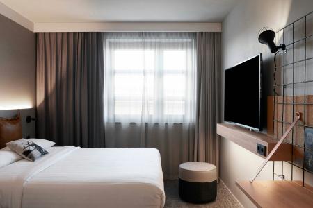 Moxy Cologne Bonn Airport - 22