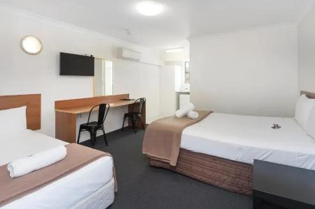 Sunshine Beach - 36