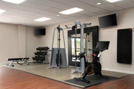 DoubleTree by Hilton Virginia Beach - 26