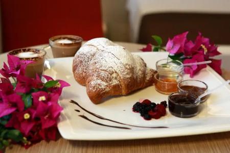 Colonne - Alihotels - 73