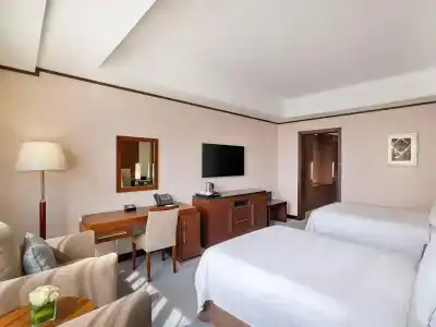 Grand Millennium Dubai - 4