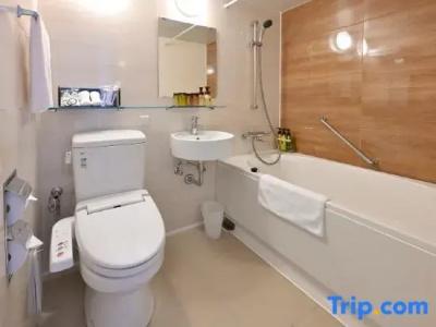 Oriental Suites Airport Osaka Rinku - 53