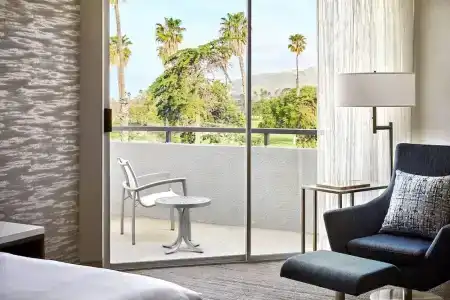 Ventura Beach Marriott - 73