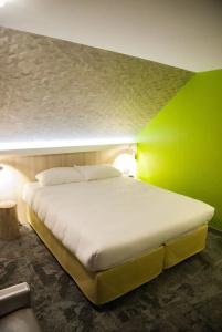 ibis Styles Saint Malo Port - 56