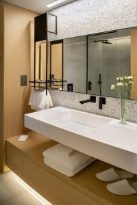 Mercure Larnaca Beach - 68