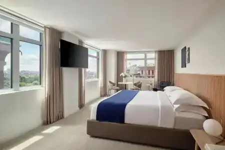 Kimpton Nine Zero, An Ihg - 74