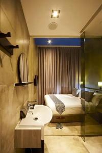 Yan (SG Clean, Staycation Approved) - 43