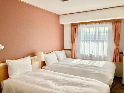 Toyoko Inn Airport - 78
