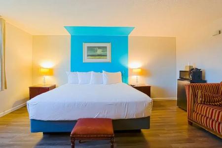 Coast River Inn By Oyo - 65