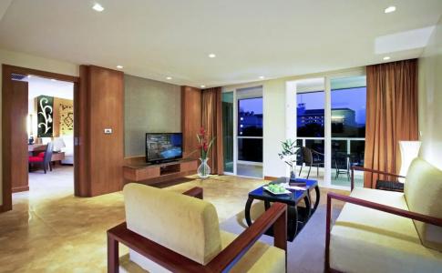 Centara Nova and Spa Pattaya - 10