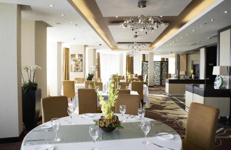 DoubleTree by Hilton Bucharest Unirii Square - 26