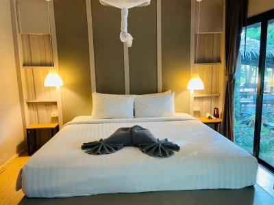 Hip Seaview Resort @ Phi Phi - 0