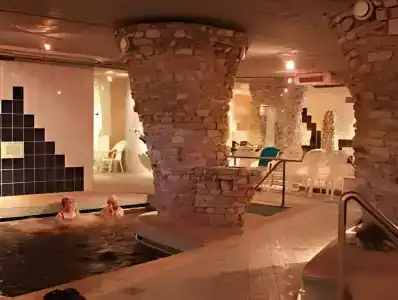 Mátyás Király Gyógy- és Wellness - 2