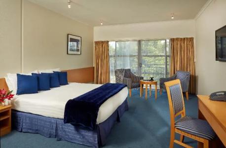 Saxton Lodge - 48