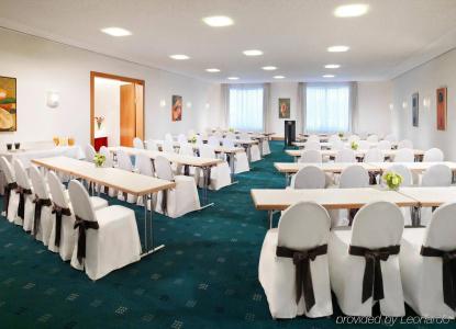 Sheraton Carlton Nuernberg - 8