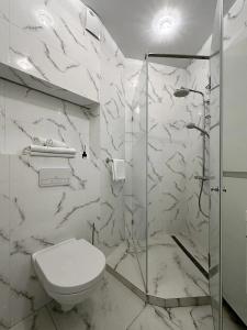 Apartment on Shota Rustaveli - 7