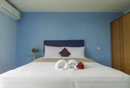 Jaroonsak Grand - 3