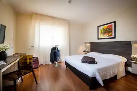 Astoria Palace - 37