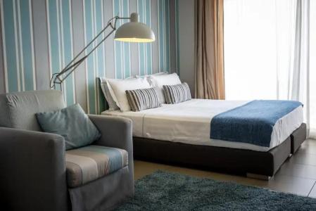 Le Rose Suite - 37
