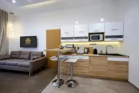 Karoly Corner Residences - 39