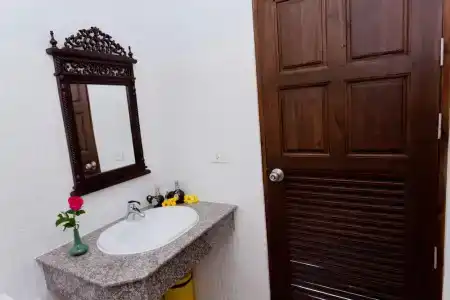 The Mouth Resort - Sha Extra Plus - 50
