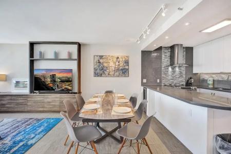 The Alexander All Suites - 720