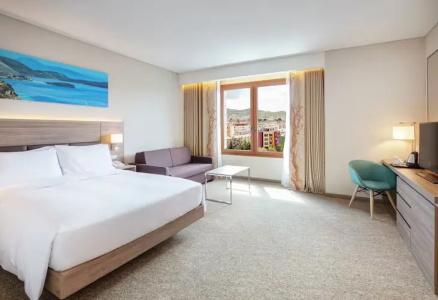 Hilton Garden Inn - 64