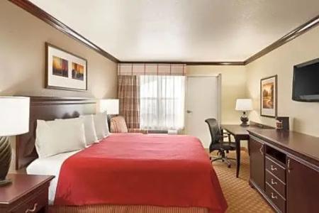 Country Inn & Suites by Radisson, Beach, TX - 31