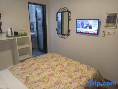 Ena Serenity Boutique - 195