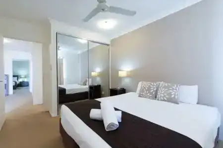 Cairns City - 5