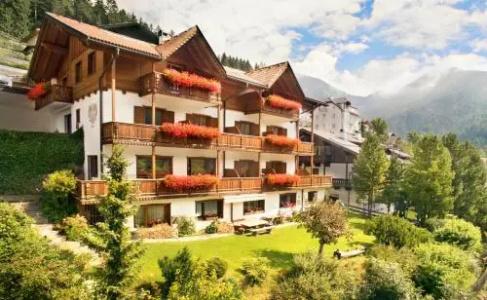 Garni Irma Bed & Breakfast - 2