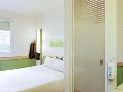 Ibis Budget Oviedo - 36
