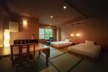 Eirakukan - 18