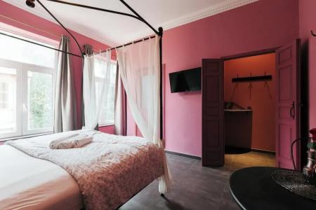 Riad - 23