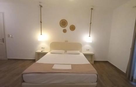 Maria's Rooms & Studios - 117